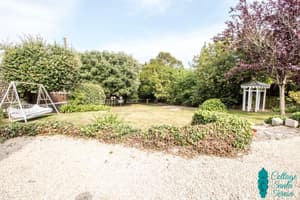 thumbnail: Garden