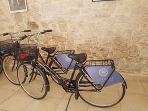 thumbnail: Bicycling