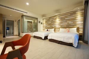 thumbnail: Room