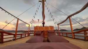 thumbnail: Sundeck