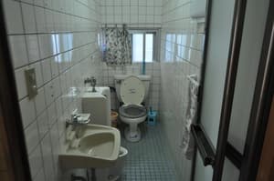 thumbnail: Bathroom