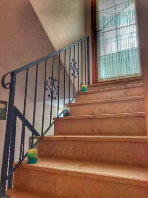 thumbnail: Staircase