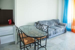 thumbnail: Living room
