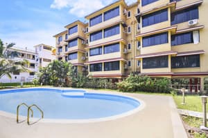 thumbnail: Outdoor pool
