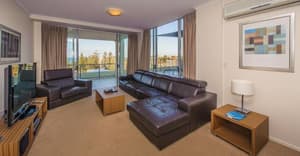 thumbnail: General view