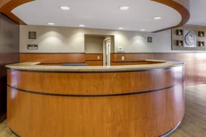 thumbnail: Interior entrance