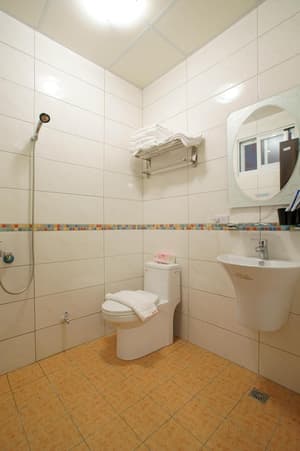 thumbnail: Bathroom