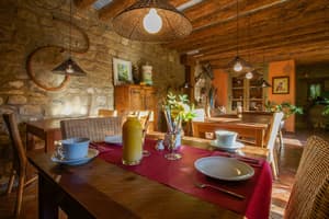 thumbnail: Breakfast area