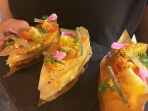 thumbnail: Restaurant