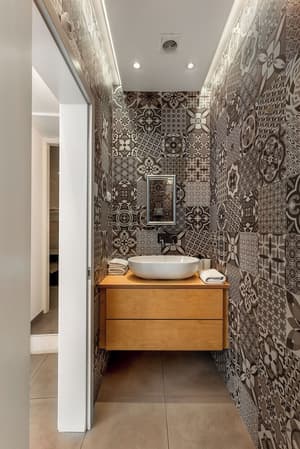 thumbnail: Bathroom