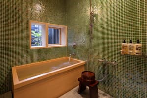 thumbnail: Bathroom