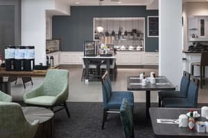 thumbnail: Breakfast area