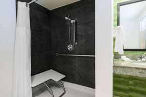 thumbnail: Bathroom shower