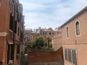 thumbnail: Exterior