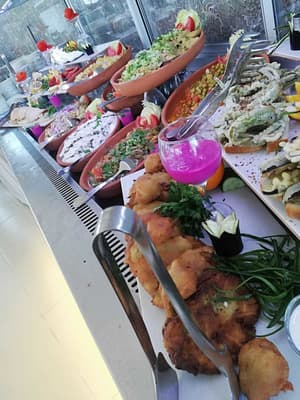 thumbnail: Dining