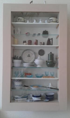 thumbnail: Interior detail