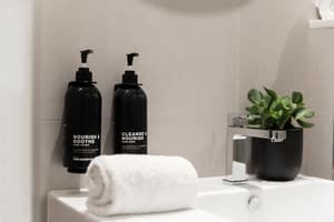 thumbnail: Bathroom amenities