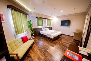 thumbnail: Room