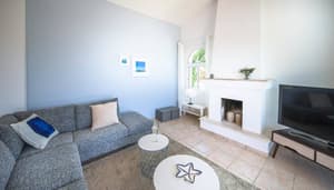 thumbnail: Living room
