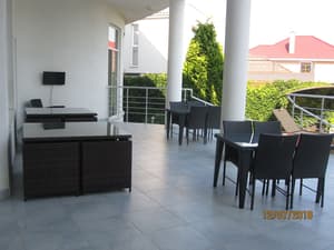 thumbnail: Sundeck