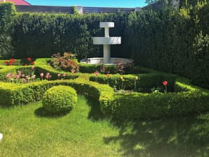 thumbnail: Courtyard