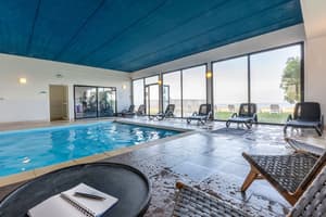 thumbnail: Pool