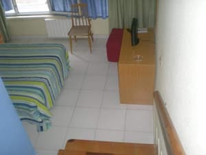 thumbnail: Bar (on property)