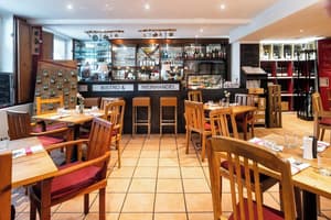 thumbnail: Restaurant