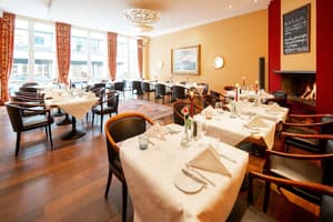 thumbnail: Restaurant