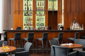 thumbnail: Bar (on property)