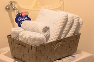 thumbnail: Bathroom amenities