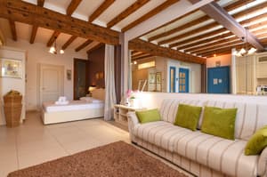 thumbnail: Living area