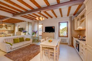 thumbnail: Living area