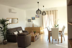 thumbnail: Living room