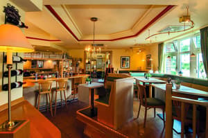 thumbnail: Bar (on property)