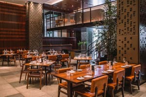 thumbnail: Restaurant