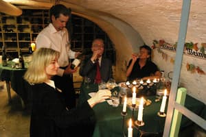 thumbnail: Tasting room