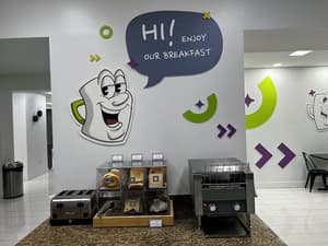 thumbnail: Breakfast area