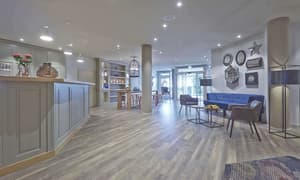 thumbnail: Reception
