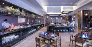 thumbnail: Restaurant