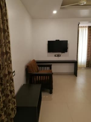 thumbnail: General view