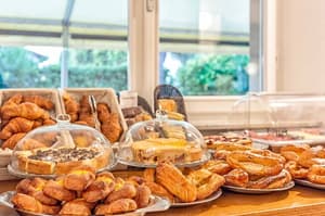 thumbnail: Breakfast buffet