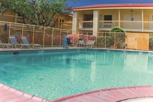 thumbnail: Pool
