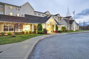 thumbnail: Exterior