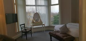 thumbnail: Interior detail