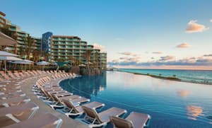 thumbnail: Infinity pool