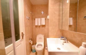 thumbnail: Bathroom