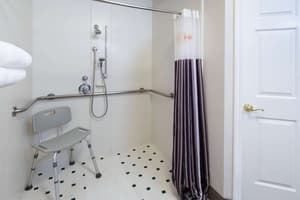 thumbnail: Accessible bathroom