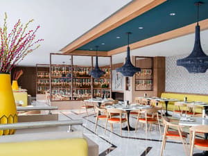 thumbnail: Restaurant