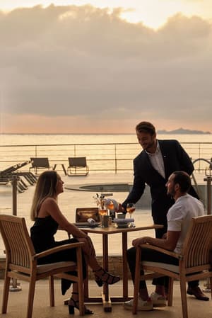 thumbnail: Bar (on property)
